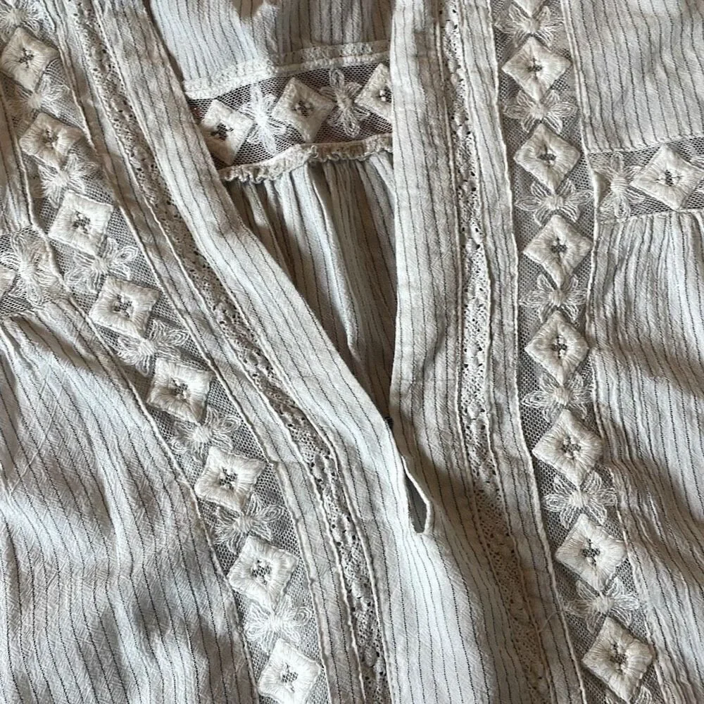 Free people baby blues lace embroidered trim tunic babydoll top xs